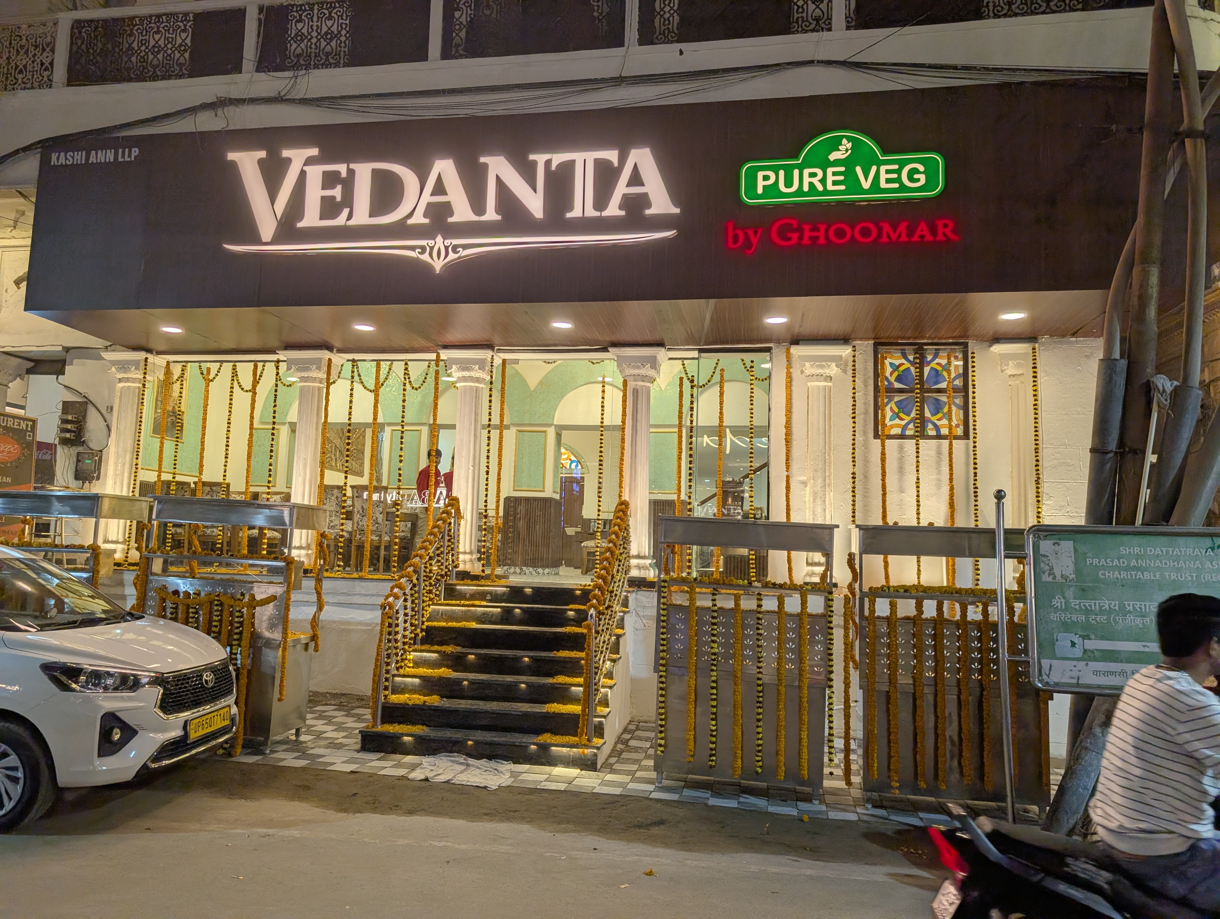 Vedanta dining experience